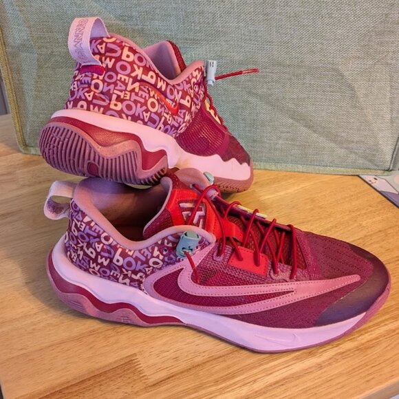 Men's US Size 11 Nike Giannis Immortality 3 Basketball Shoes (DZ7533-600) - Picture 2 of 9